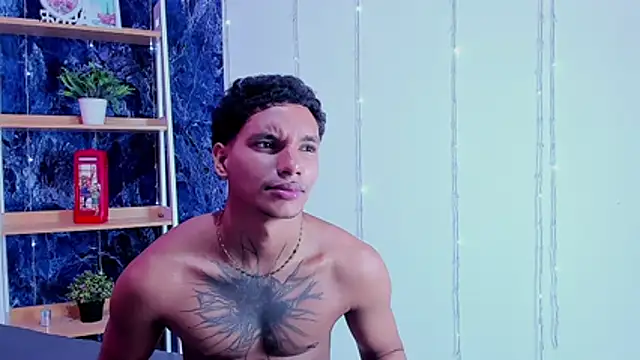 kai_storm77 live cam on StripChat