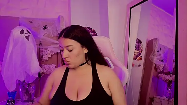 MollyBigBoobs12 webcam