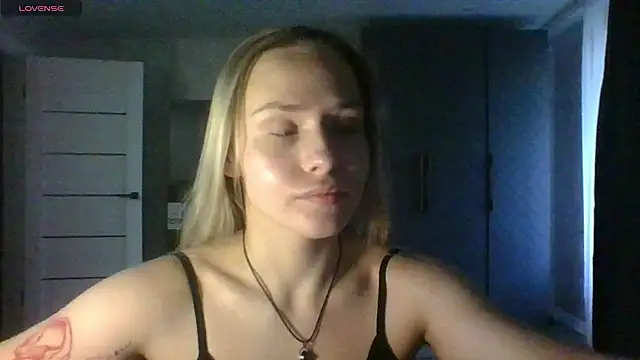 Annie_Cohn