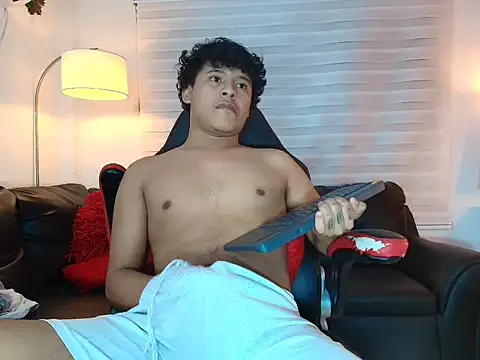 kristhofer_levis_ webcam