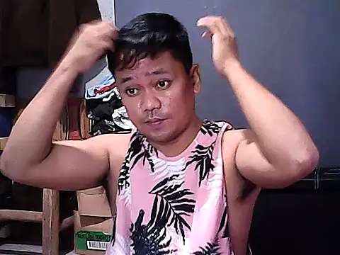 sweet_sexyasian69 (M young) - Help me to Cum in public or Private