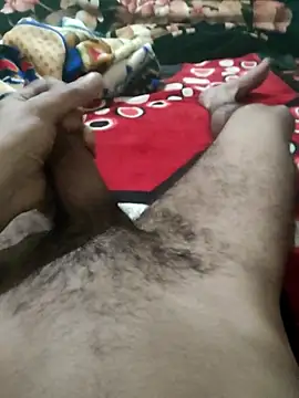 uxorialmoralist (M young) - لي بغات زب هناWho wants a dick?🍆💦