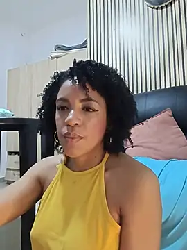 Issa_Km_ live cam on StripChat