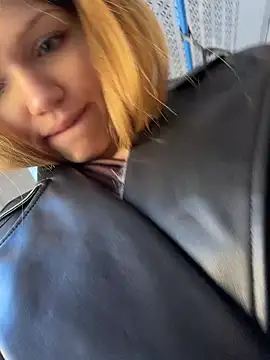 StreetSquirt Live Webcam on Stripchat