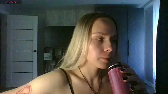 Annie_Cohn