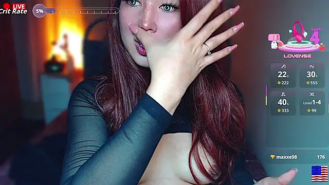 Alicia_Rose69