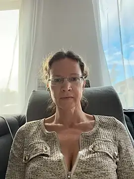annikarose (F milf) - Naked Orgasmus