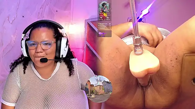 MhiaRey webcam