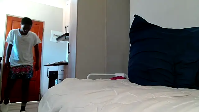 KinkyJXxX