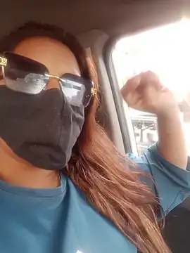 hot-punjabi-couple