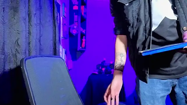 MikeyKuro