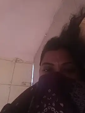 Tamil_Milf live cam on StripChat