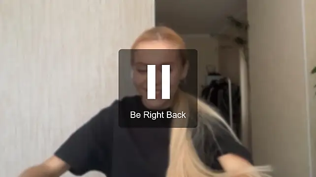 Glamorforyou live cam on StripChat