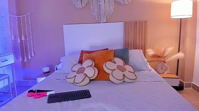 Emilly_Beaumont