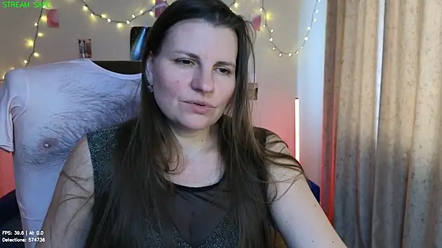 Mirabelle_Velvet