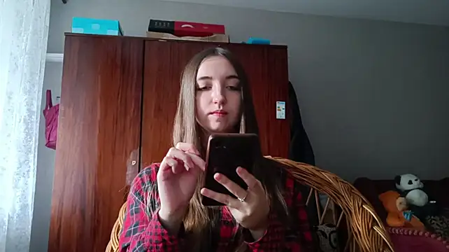 WynonaFarhat