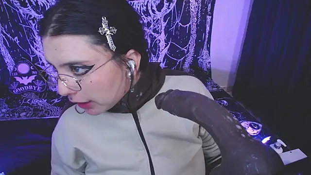mikaskullcs