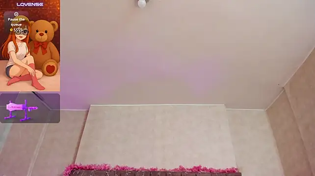 LanaMills_