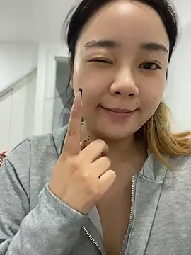 Luna-girl webcam