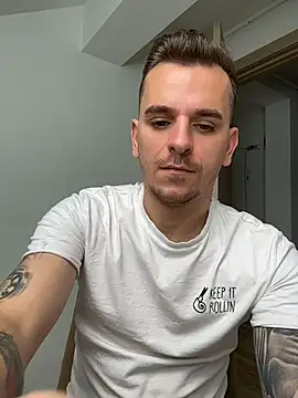 huge_cock22cm (Ask my age) - Let