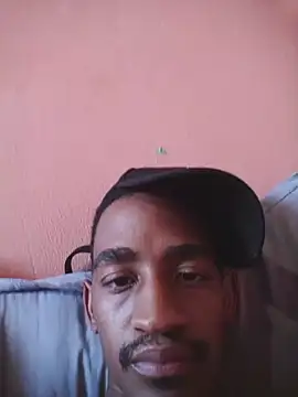 gemini_loops live cam on StripChat