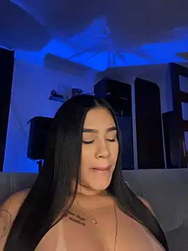 AlisonBeltran1 live cam on StripChat