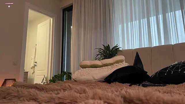 audreybarren (F young) - slap my pussy 20 times