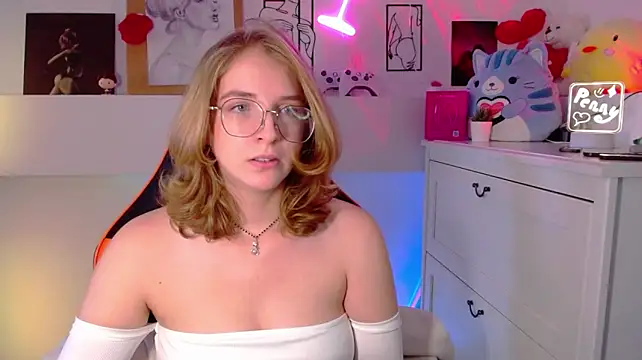juicyPenny live cam on StripChat