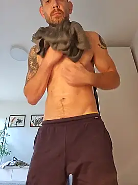 hard-4-her (Ask my age) - Ass