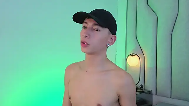 lian_cameron