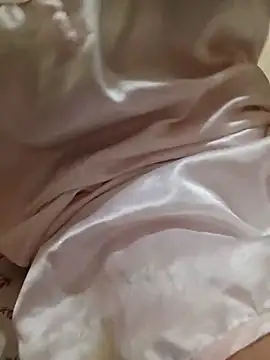 Farah-_nono