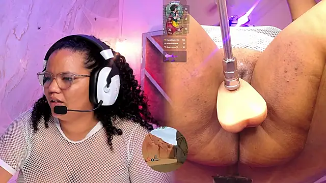 MhiaRey live sex cam