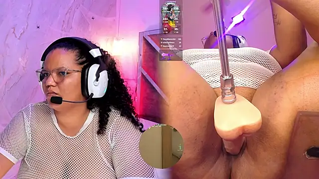 MhiaRey live cam on StripChat