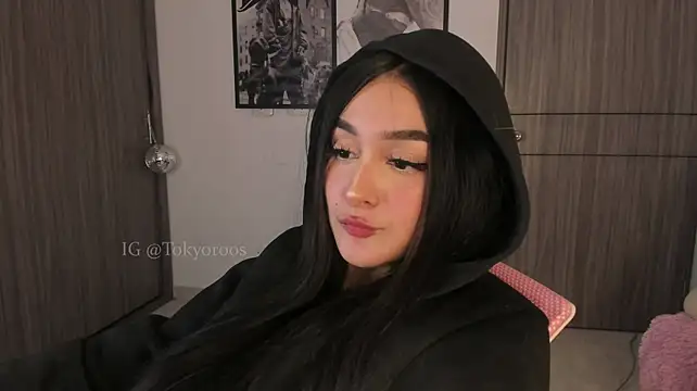 TokyoHaskel live cam on StripChat