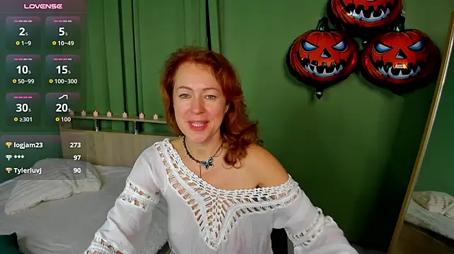 LeticiaRomano live cam on StripChat