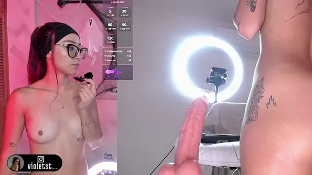 VioletWinters live cam on StripChat