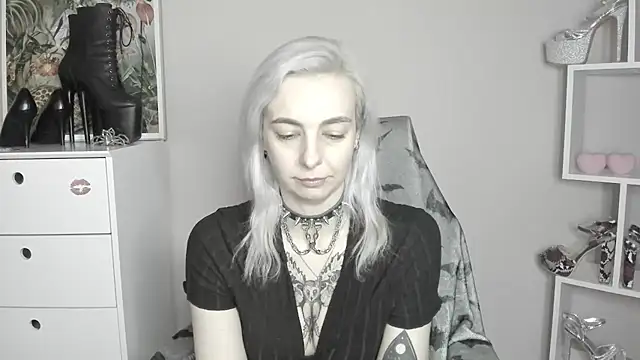 velvetanne live cam on StripChat