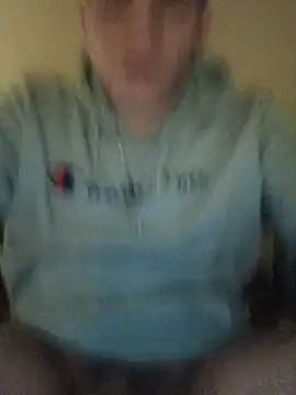 Oliver_LA live cam on StripChat