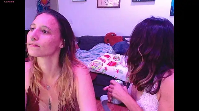 Fernsriver live cam on StripChat