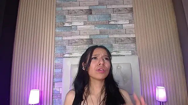 raven_hss live cam on StripChat