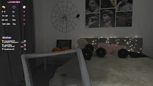 orangemiuu live cam on StripChat