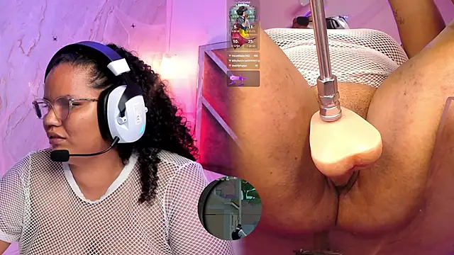 MhiaRey live sex cam