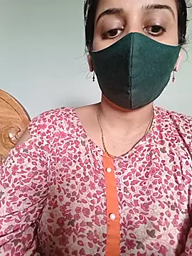 tamil_shalini (F milf) - Lips