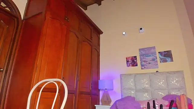 naomy_68