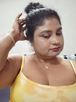 hornyriyanka webcam