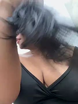 Anthonella_rousse