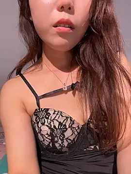 xiaoyizi20261 Live Webcam on Stripchat