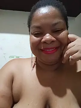 ZafiroGlow live cam on StripChat