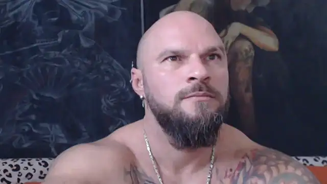 viking_30 (Ask my age) - to get  a NEW TATOO
