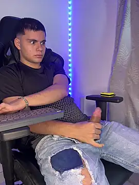 Liam_Mateo